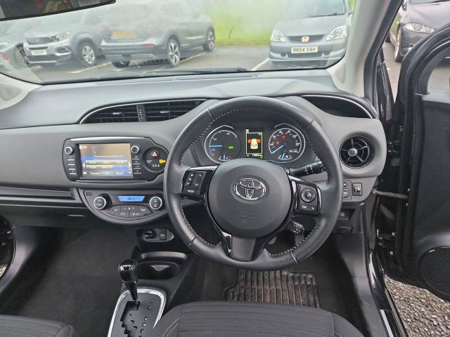 2018 Toyota Yaris 1.5 Icon Tech Vvt-I Hev