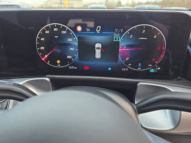 2024 Mercedes-Benz GLB 2.0 220 Amg Line Prem D 4