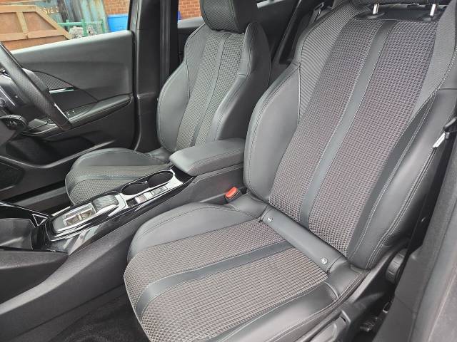 2023 Peugeot 2008 1.2 Gt Puretech S/S Auto