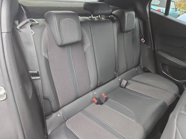 2023 Peugeot 2008 1.2 Gt Puretech S/S Auto