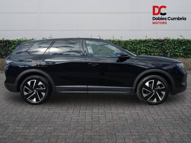 2025 Vauxhall Grandland 1.2 Ultimate SUV 5dr Petrol Hybrid e-DCT Euro 6 (s/s) (136 ps)
