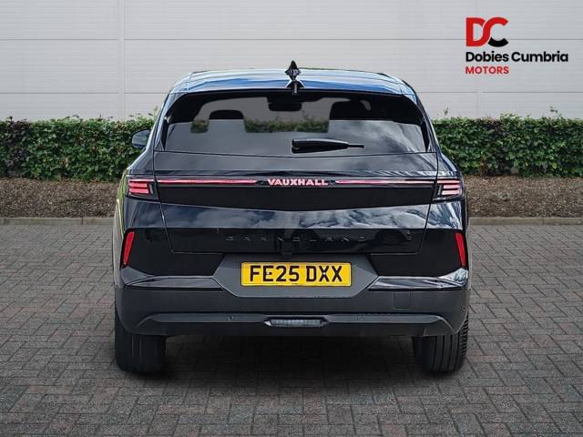 2025 Vauxhall Grandland 1.2 Ultimate SUV 5dr Petrol Hybrid e-DCT Euro 6 (s/s) (136 ps)